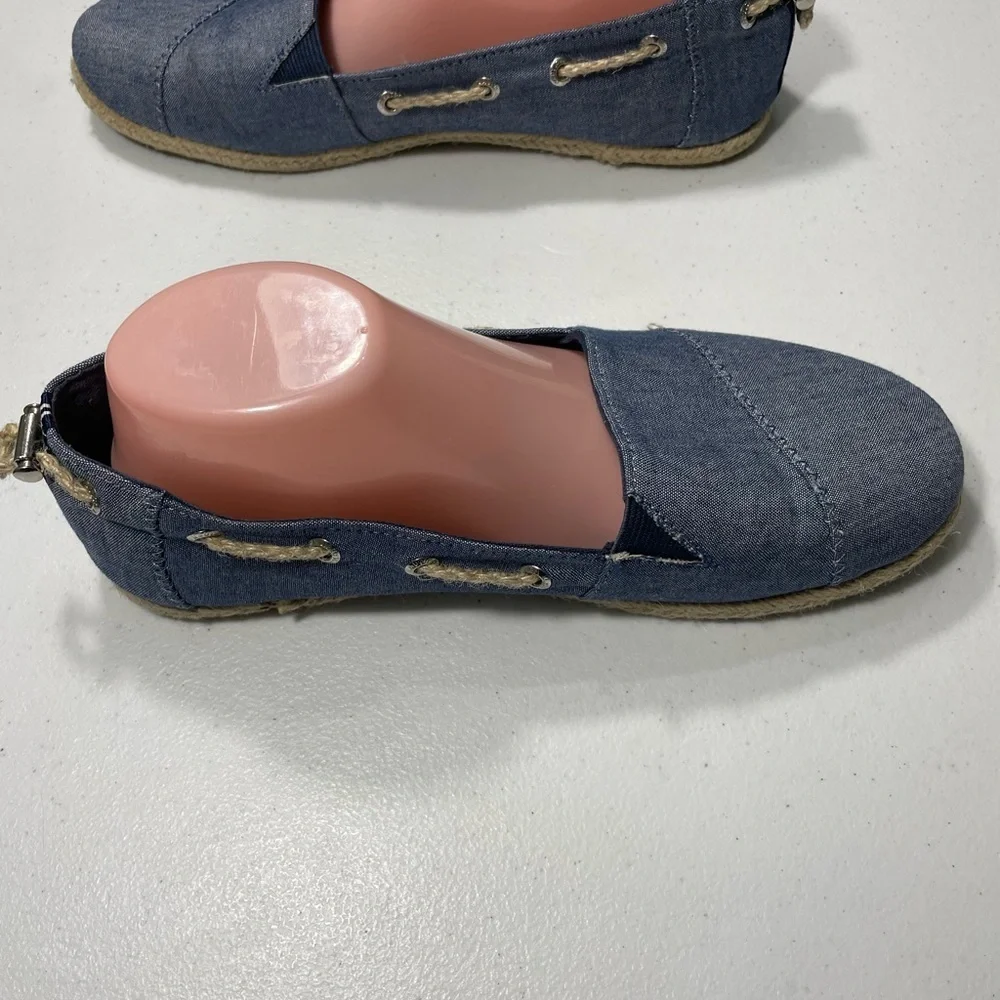 Nautica Blue Espadrille Boats Shoes Flats Size 10 SB-95